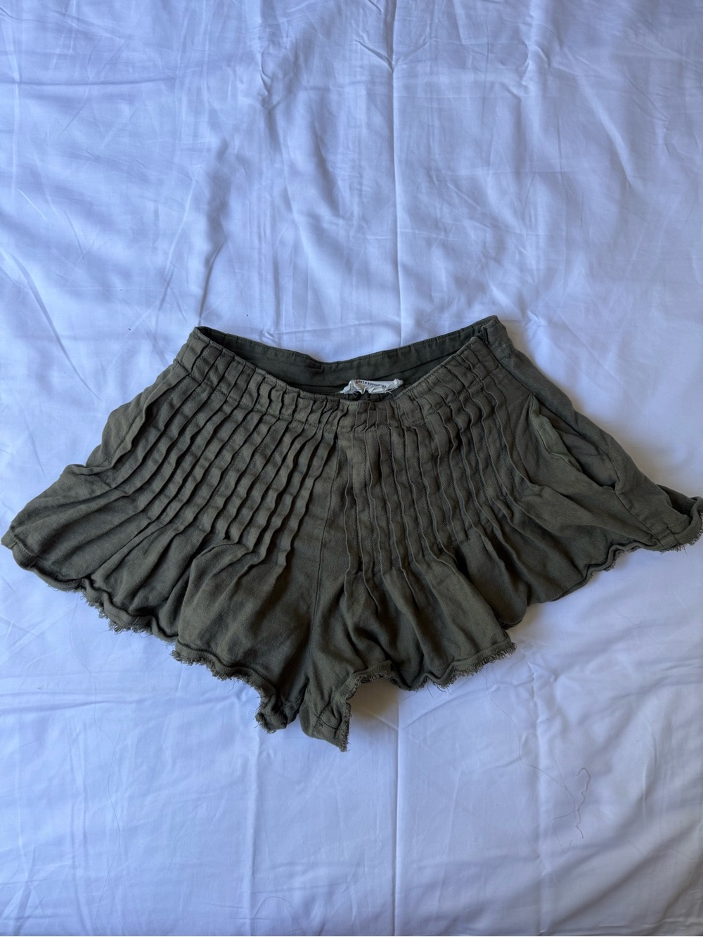 Anthropologie pleated linen skirty shorts US size 2